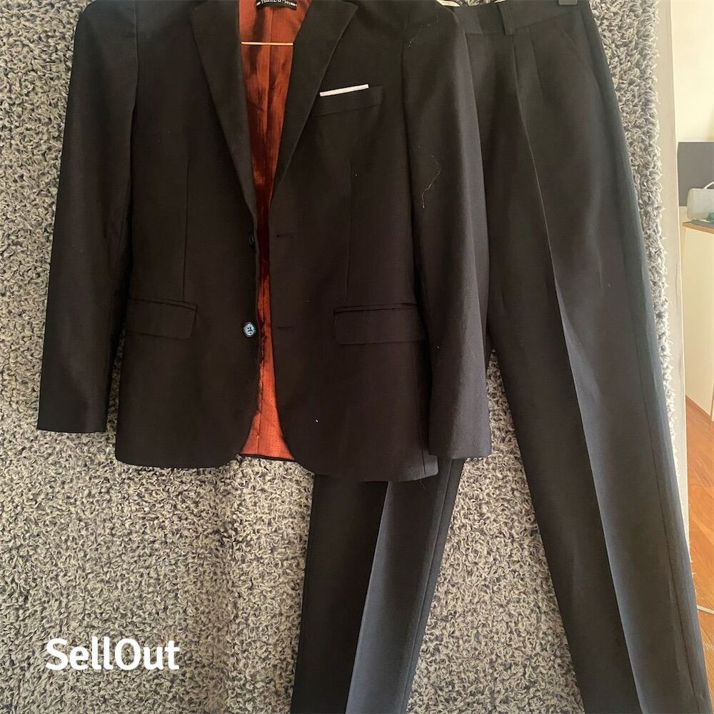 YuanLu youth  2-Piece Black Suit Size 14Y Peak Lapel Formal Wear